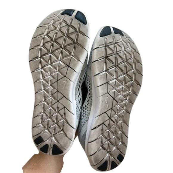 Nike free sneaker womens gray and black missing laces comfy running shoes size 6 - Picture 7 of 10